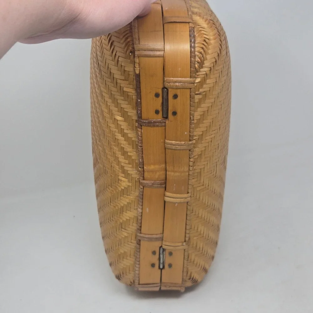 Vintage Woven Bamboo Purse Diamond Pattern Picnic Basket Boho Weave Tan 12in